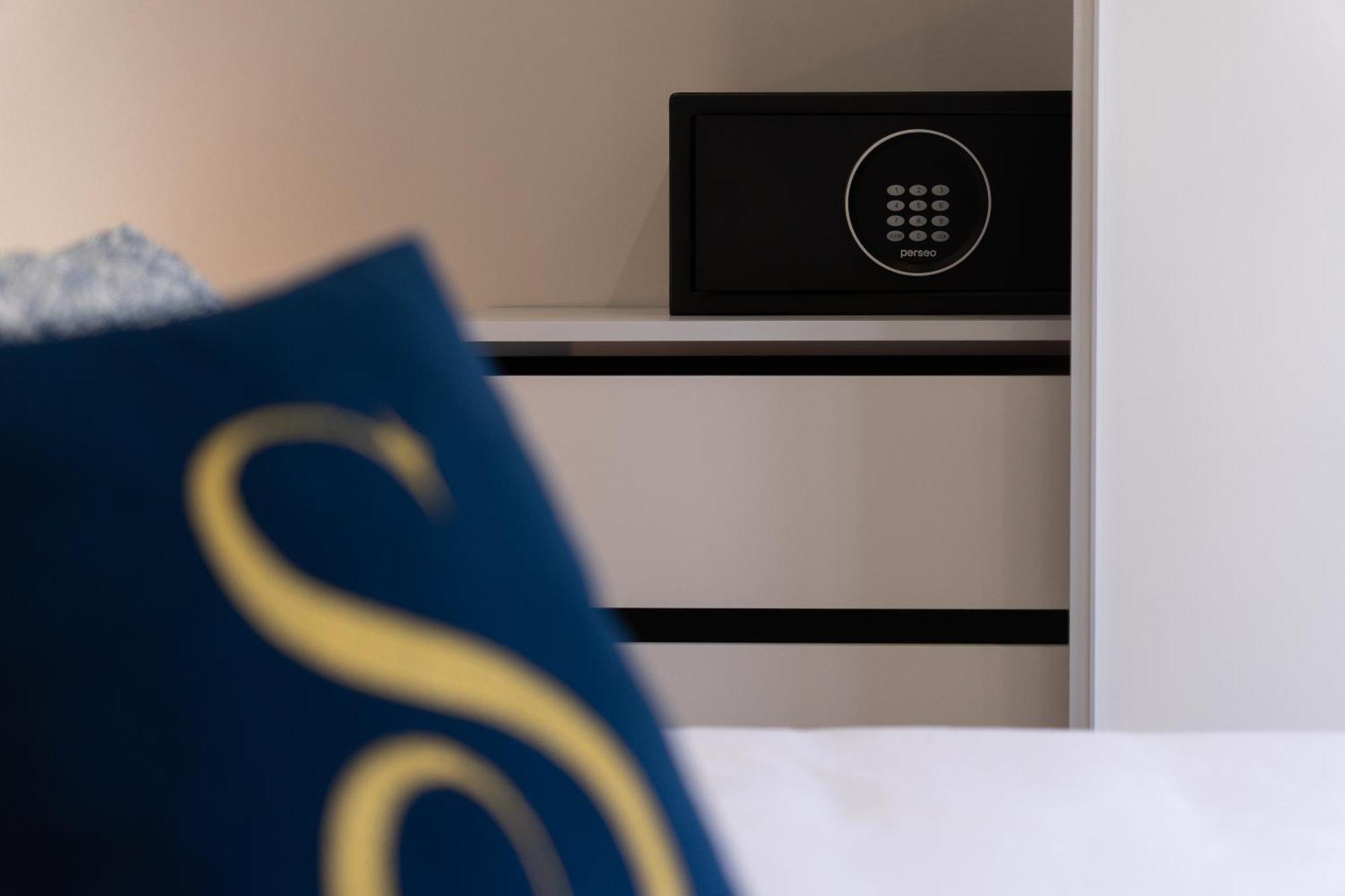 Apartamento Safira 201 *